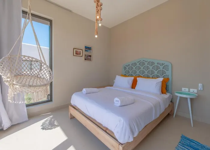 La Casa De Playa Tawila On Island 4br Private With Heated Pool Hurghada